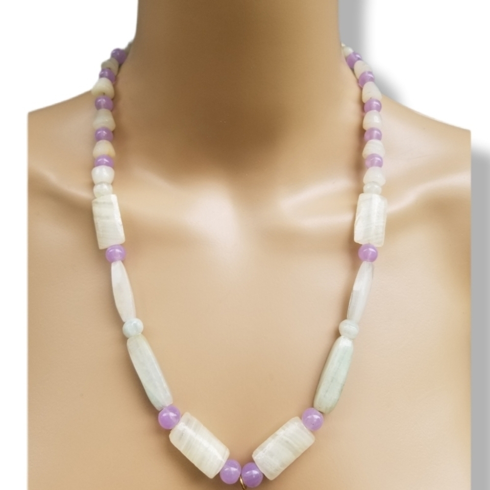 BEAUTIFUL VINTAGE PASTEL COLOR MARBLED ALABASTER STONE & GLASS BEAD NECKLACE